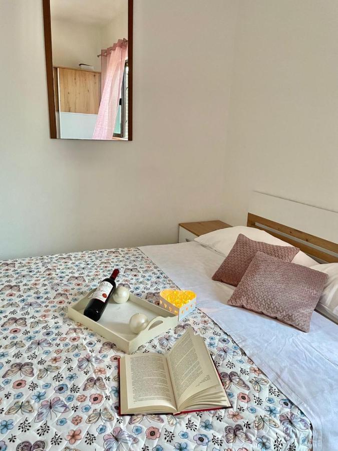 Apartament Kristina Orebić Zewnętrze zdjęcie